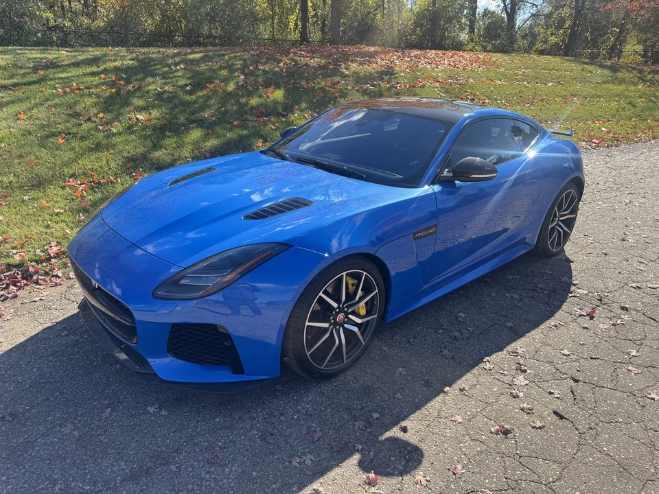 2018 Jaguar F-Type SVR 1st Gen - Image 5 of 31
