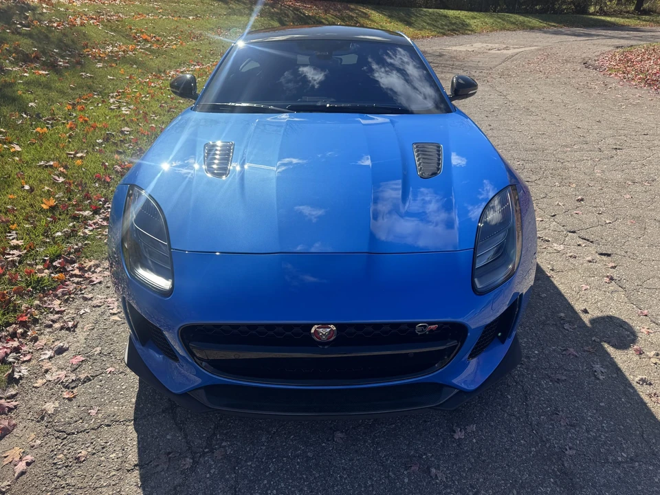 2018 Jaguar F-Type SVR 1st Gen - Image 9 of 31