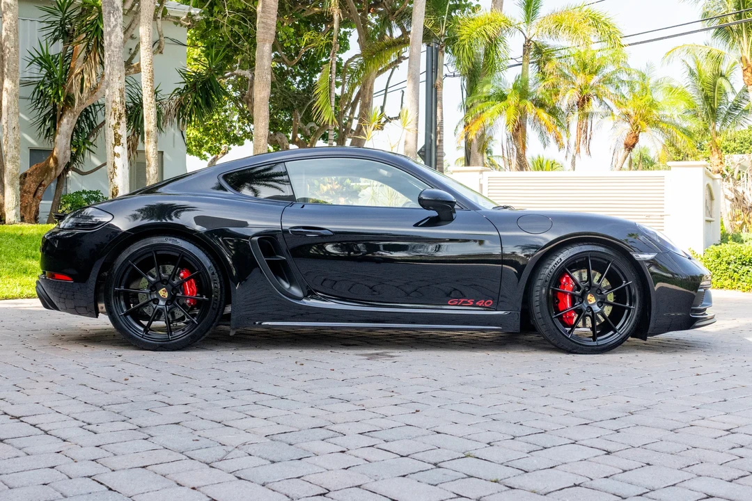 2023 Porsche 718 Cayman GTS 4.0 - Image 4 of 31