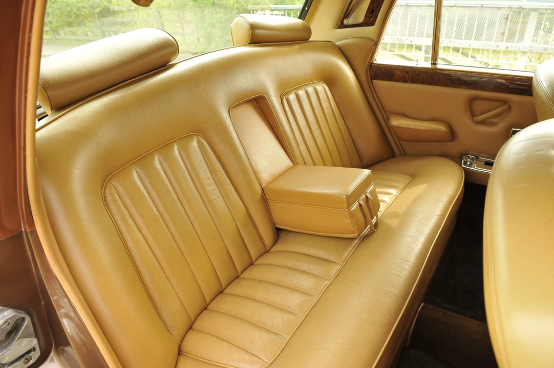 1977 Rolls-Royce Silver Shadow II - Image 9 of 17