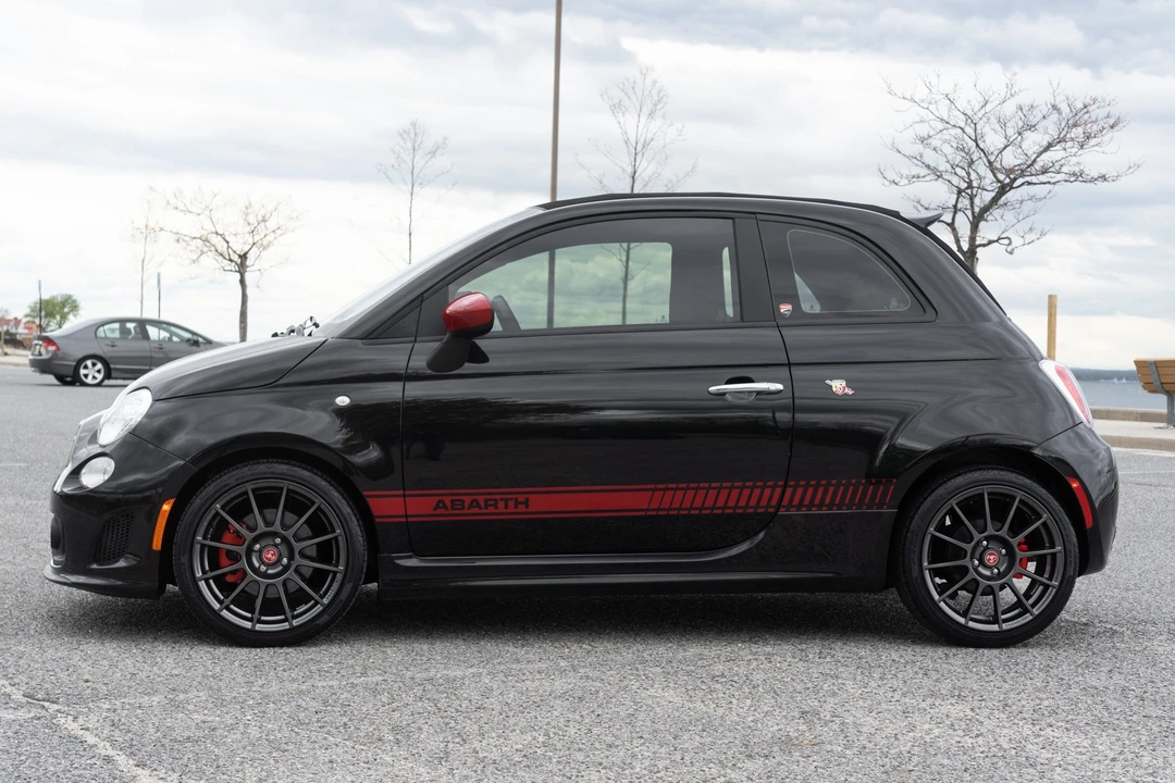 2013 Fiat Abarth 500 - Image 9 of 31