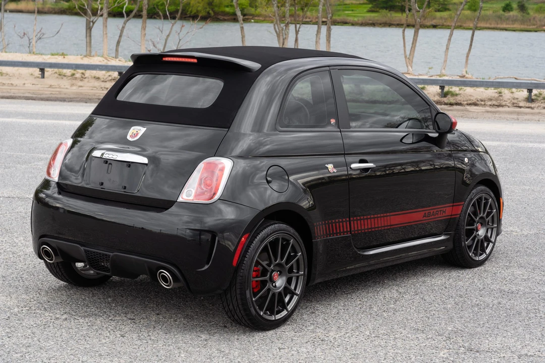 2013 Fiat Abarth 500 - Image 6 of 31