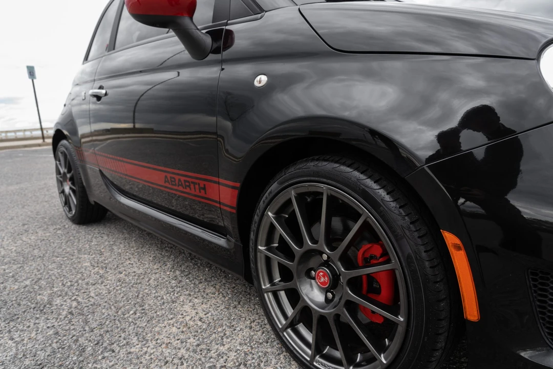 2013 Fiat Abarth 500 - Image 30 of 31
