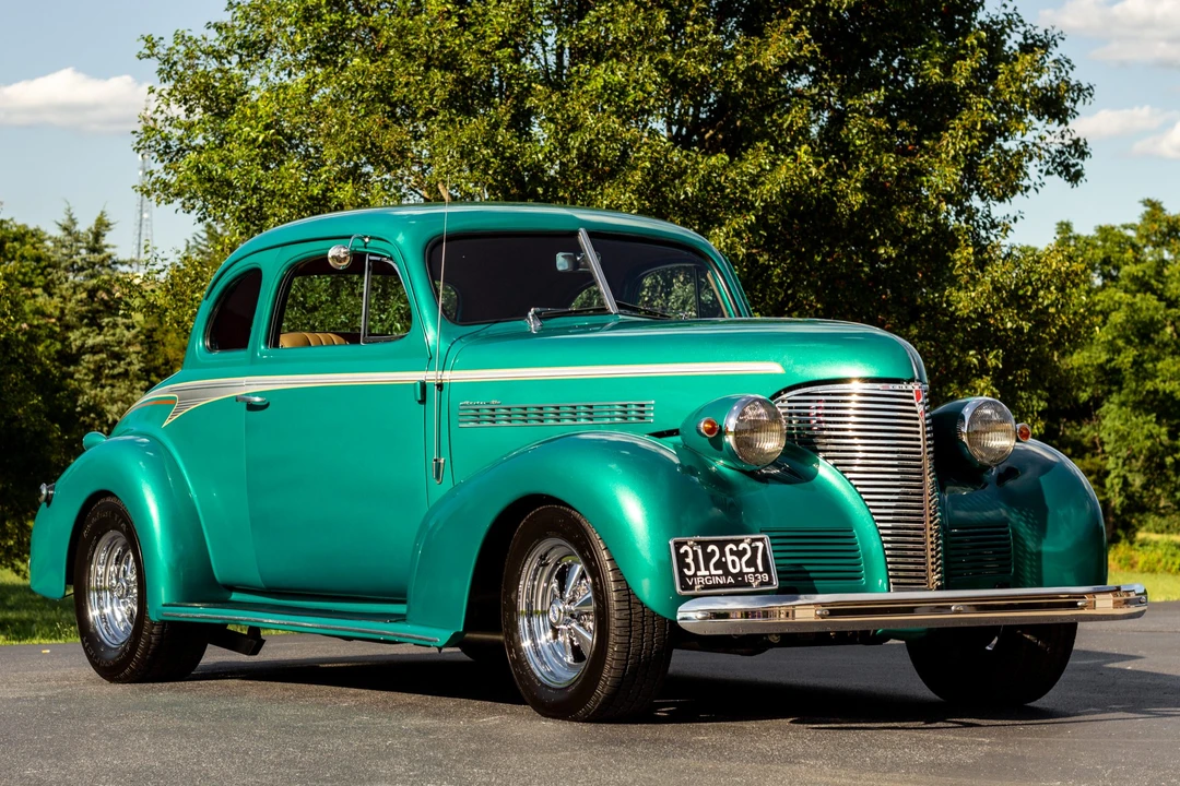 1939 Chevrolet Standard & Master & Master Deluxe & Special Deluxe - Image 8 of 31