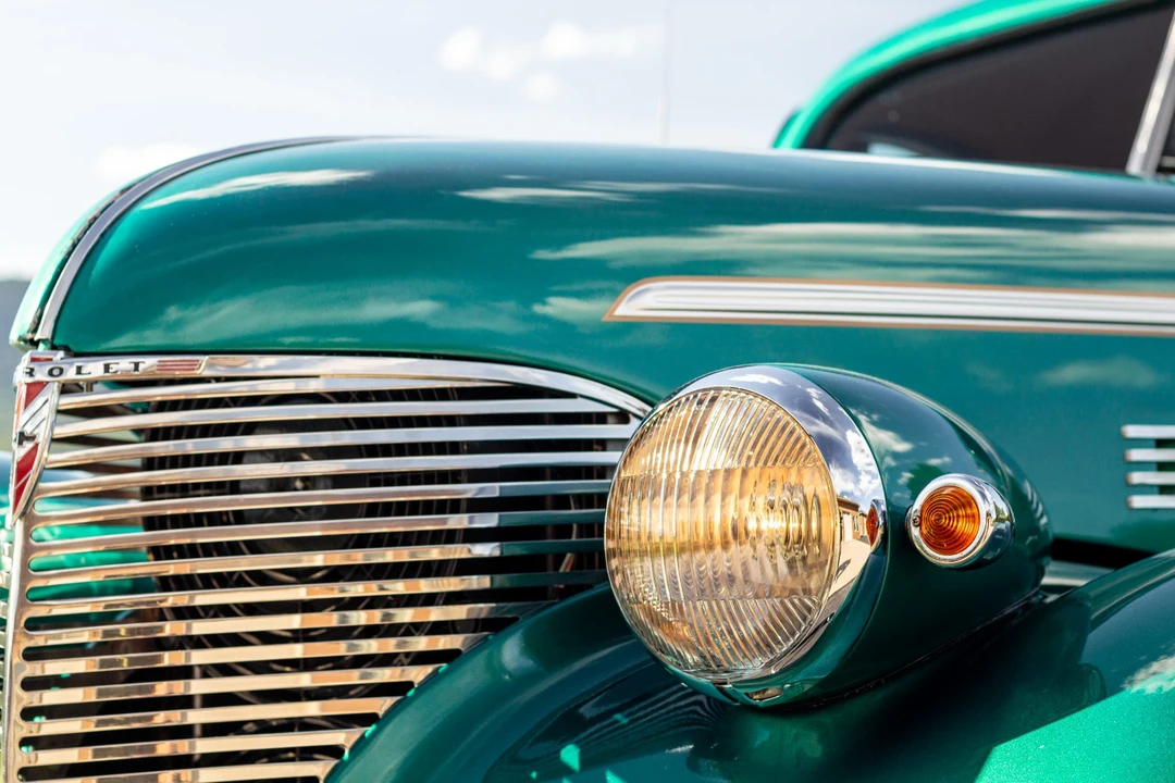 1939 Chevrolet Standard & Master & Master Deluxe & Special Deluxe - Image 12 of 31