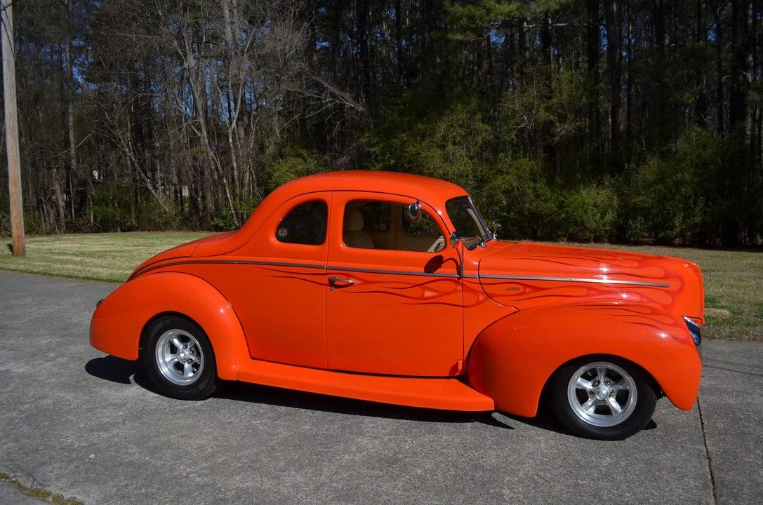 1940 Ford Standard & Deluxe & Super Deluxe - Image 9 of 31