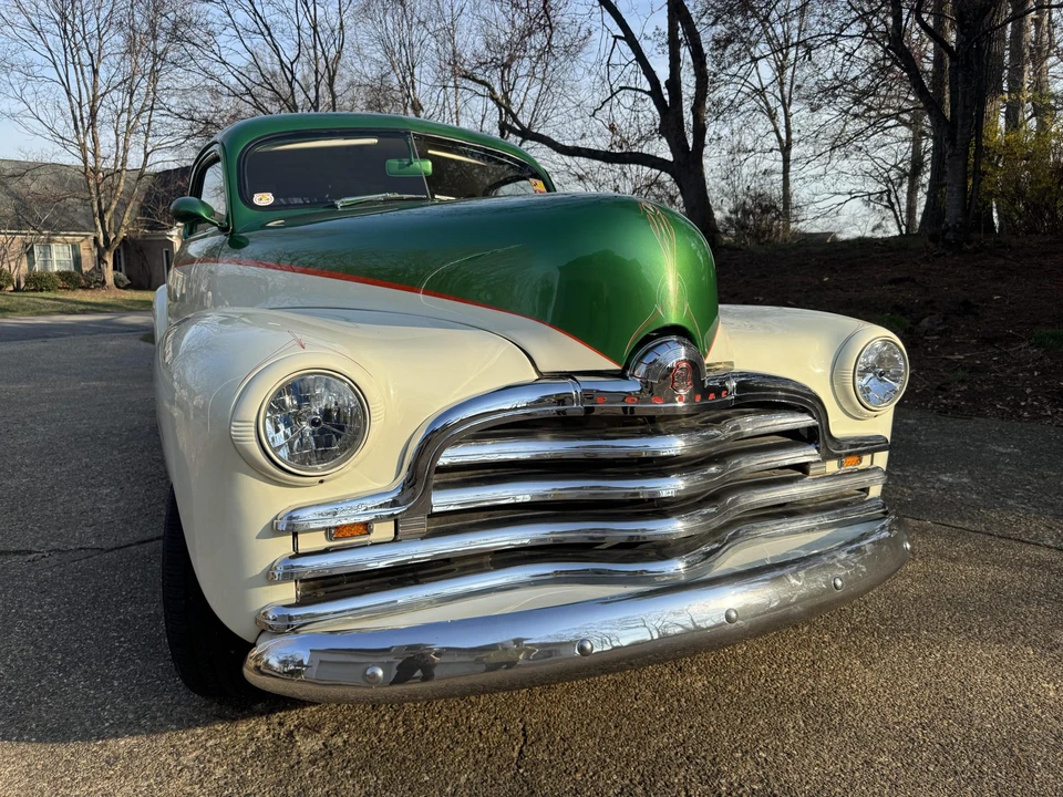 1947 Pontiac Chieftain - Image 12 of 31