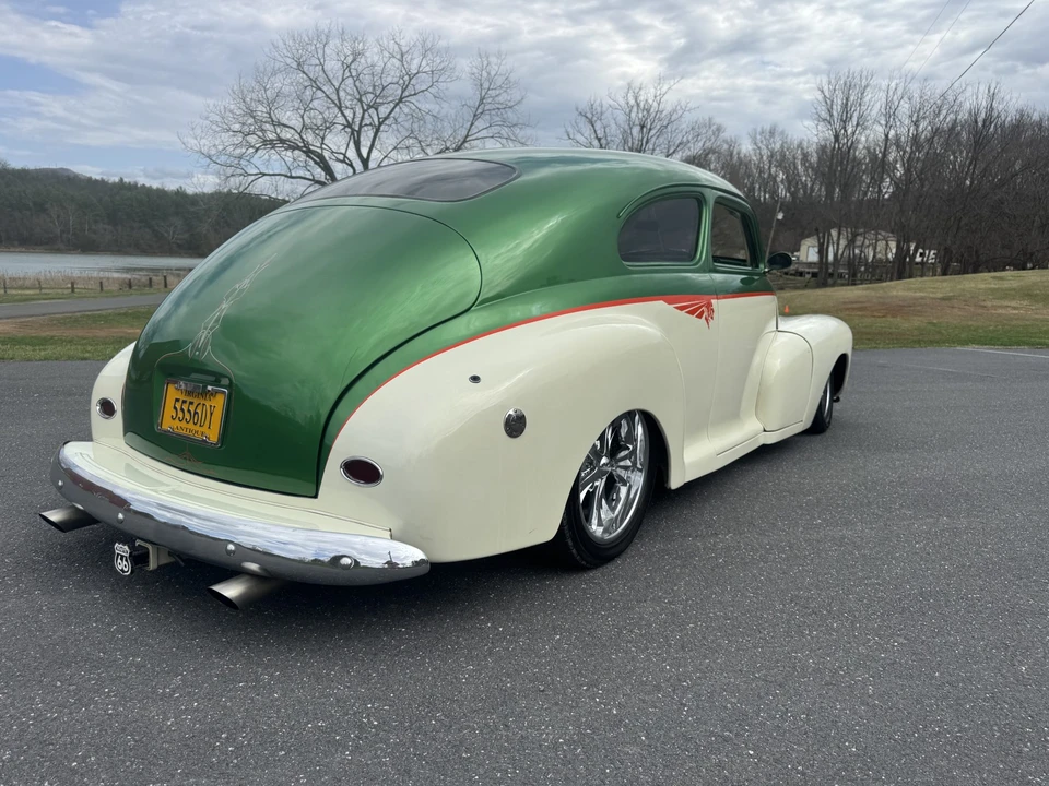 1947 Pontiac Chieftain - Image 9 of 31