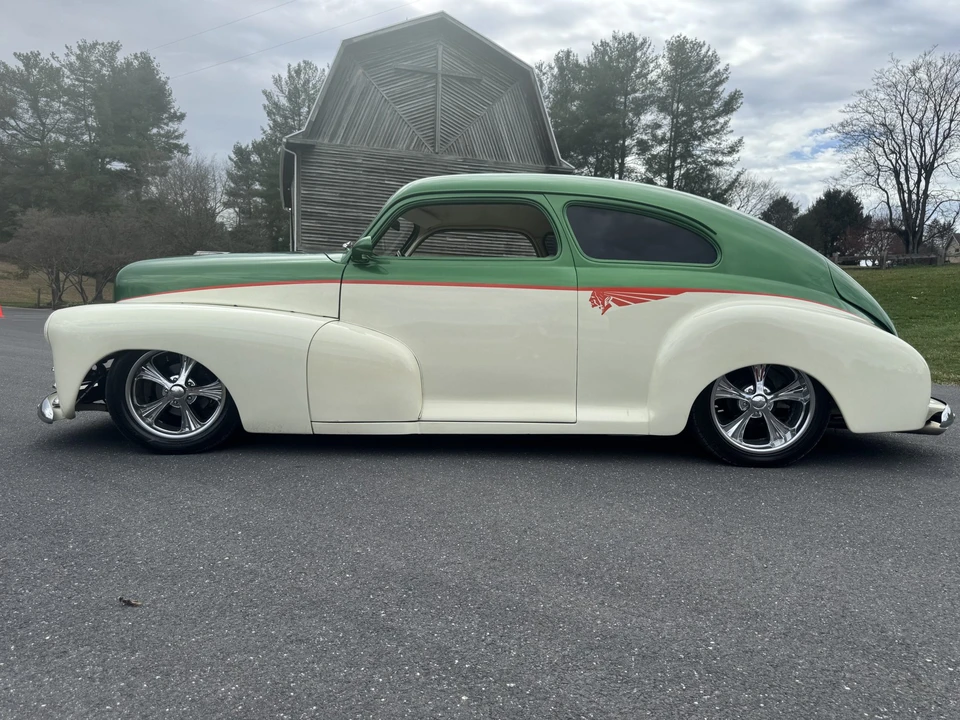 1947 Pontiac Chieftain - Image 6 of 31