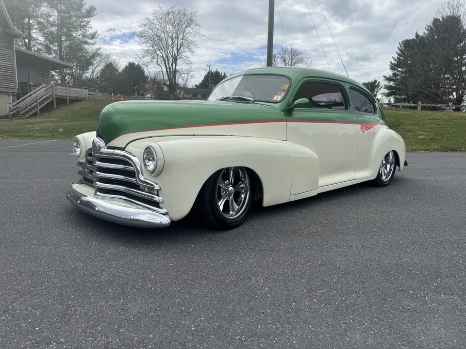 1947 Pontiac Chieftain - Image 5 of 31
