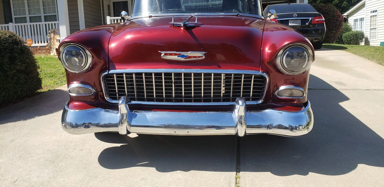 1955 Chevrolet Tri-Five Bel Air Sedan & Wagon - Image 4 of 31