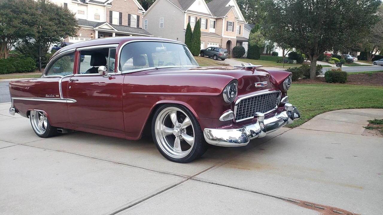 1955 Chevrolet Tri-Five Bel Air Sedan & Wagon - Image 2 of 31