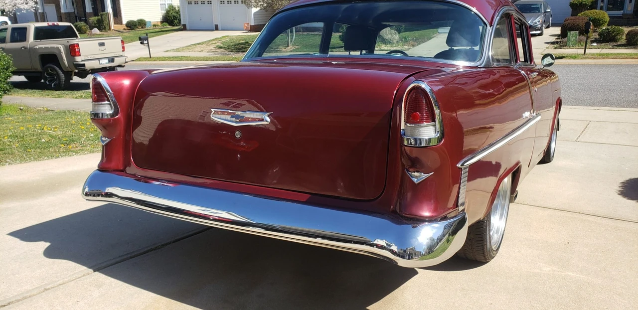 1955 Chevrolet Tri-Five Bel Air Sedan & Wagon - Image 9 of 31