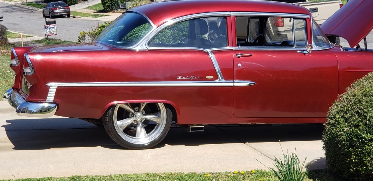 1955 Chevrolet Tri-Five Bel Air Sedan & Wagon - Image 10 of 31