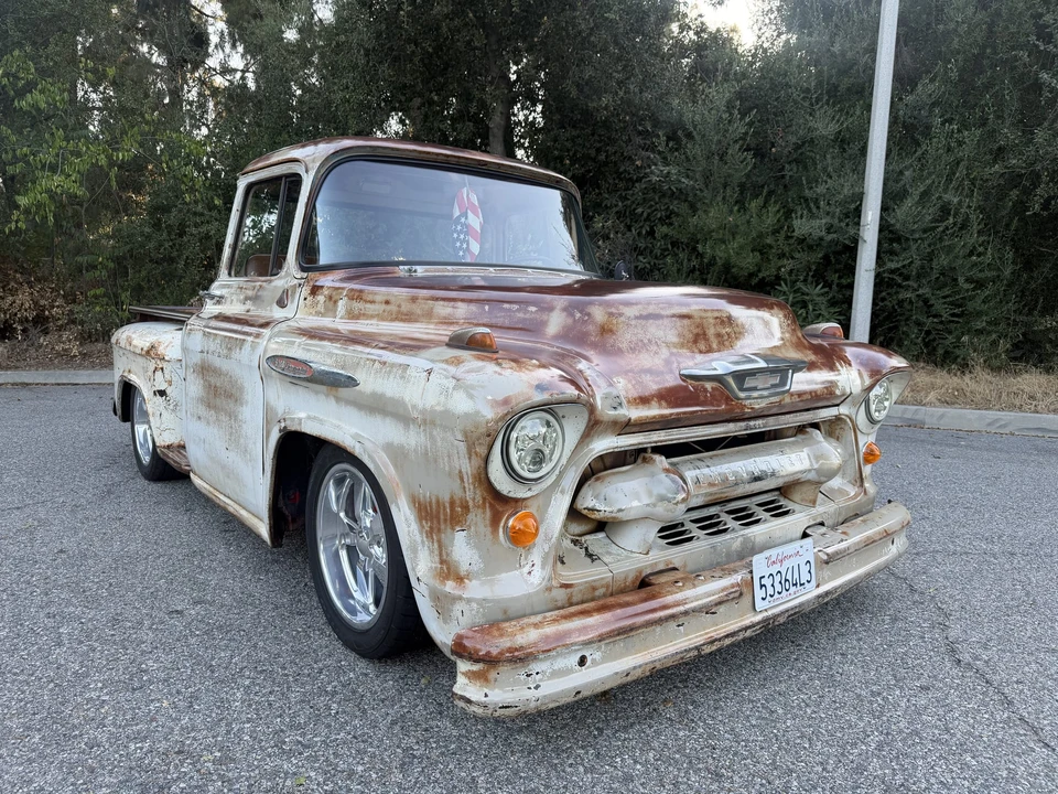 1955 Chevrolet Task Force - Image 14 of 31