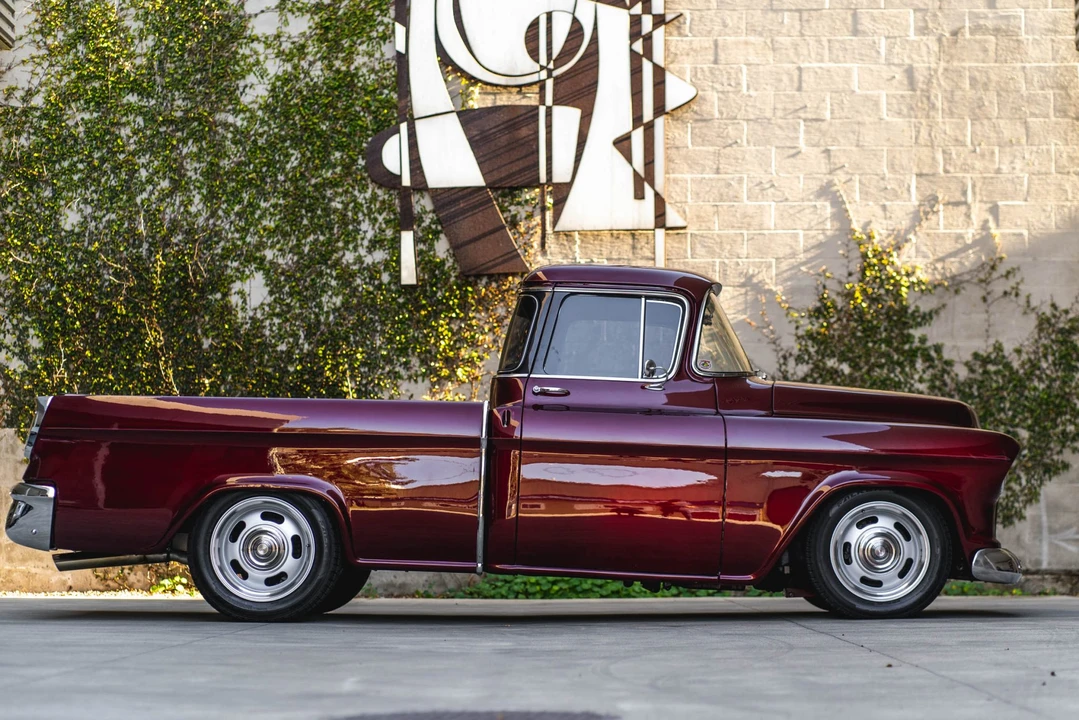 1955 Chevrolet Task Force - Image 21 of 31