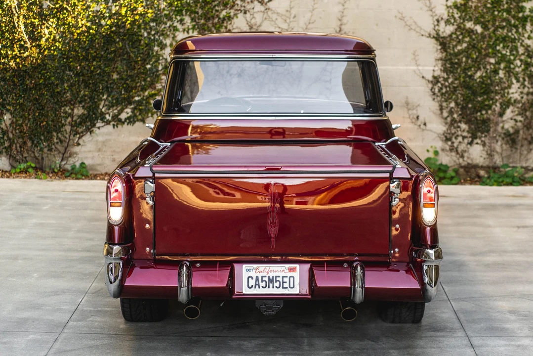 1955 Chevrolet Task Force - Image 14 of 31
