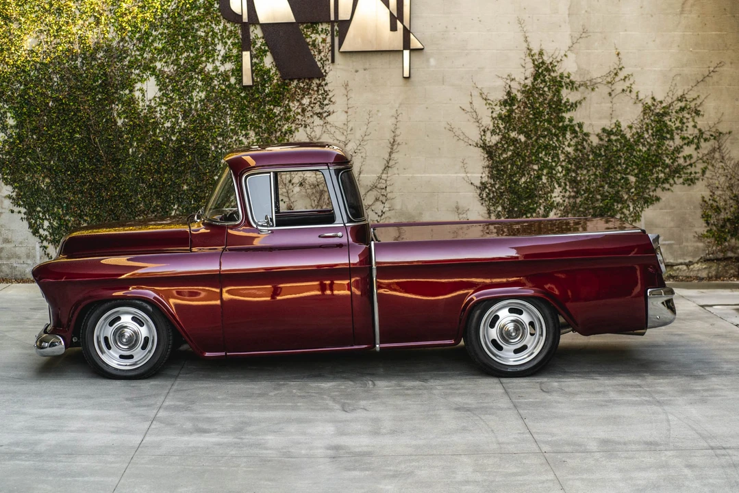 1955 Chevrolet Task Force - Image 8 of 31