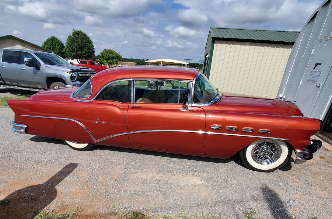 1956 Buick Super - Image 9 of 31