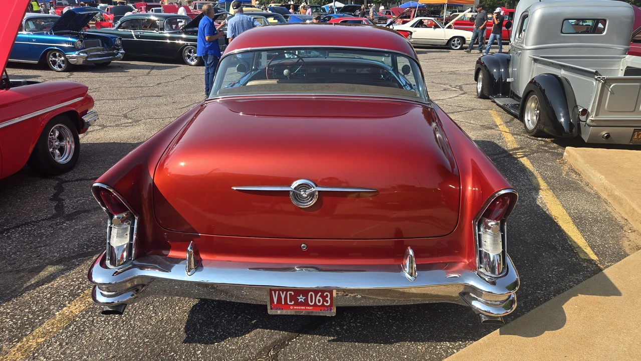 1956 Buick Super - Image 8 of 31