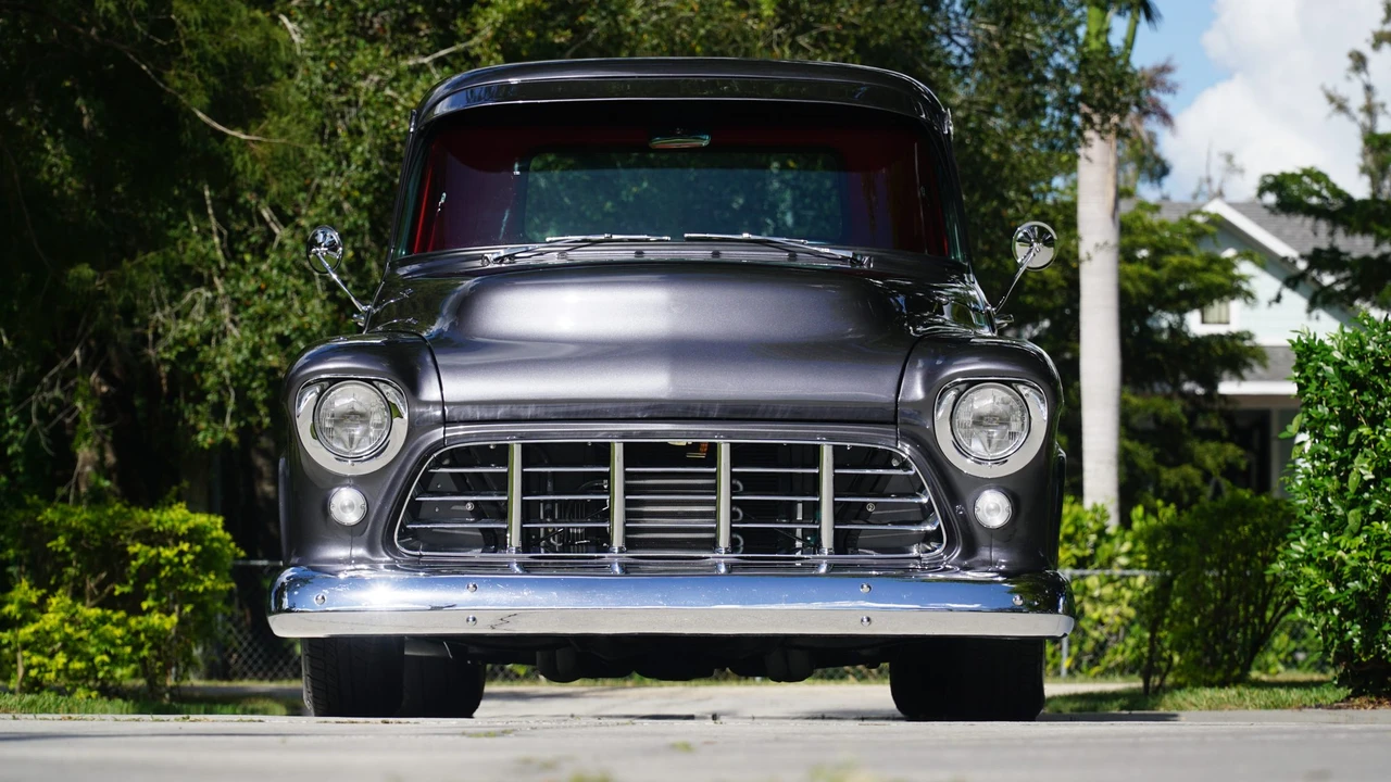 1956 Chevrolet Task Force - Image 8 of 31