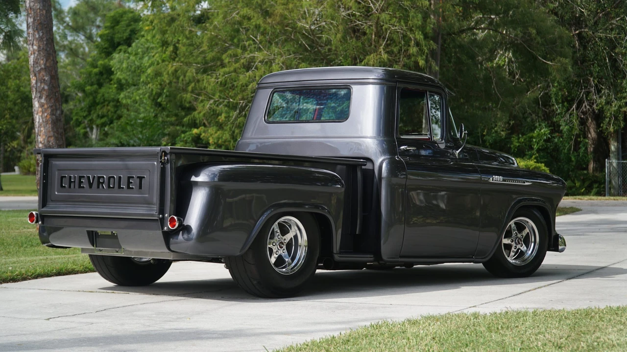 1956 Chevrolet Task Force - Image 21 of 31