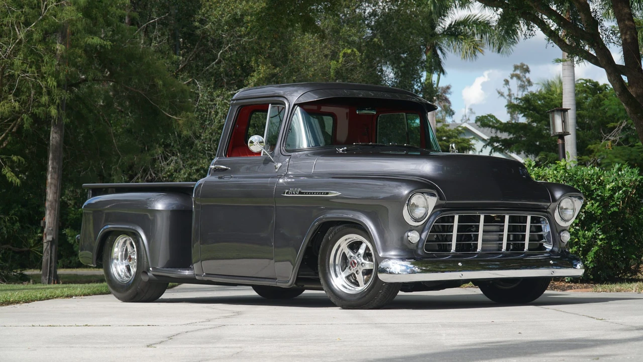1956 Chevrolet Task Force - Image 15 of 31