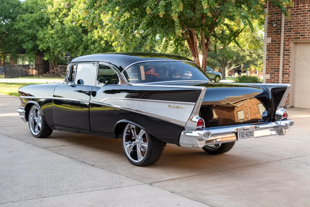 1957 Chevrolet Tri-Five Bel Air 2-Door Hardtop & Coupe - Image 3 of 31