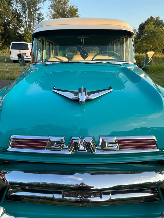 1958 GMC Suburban 4th Gen - Image 24 of 31