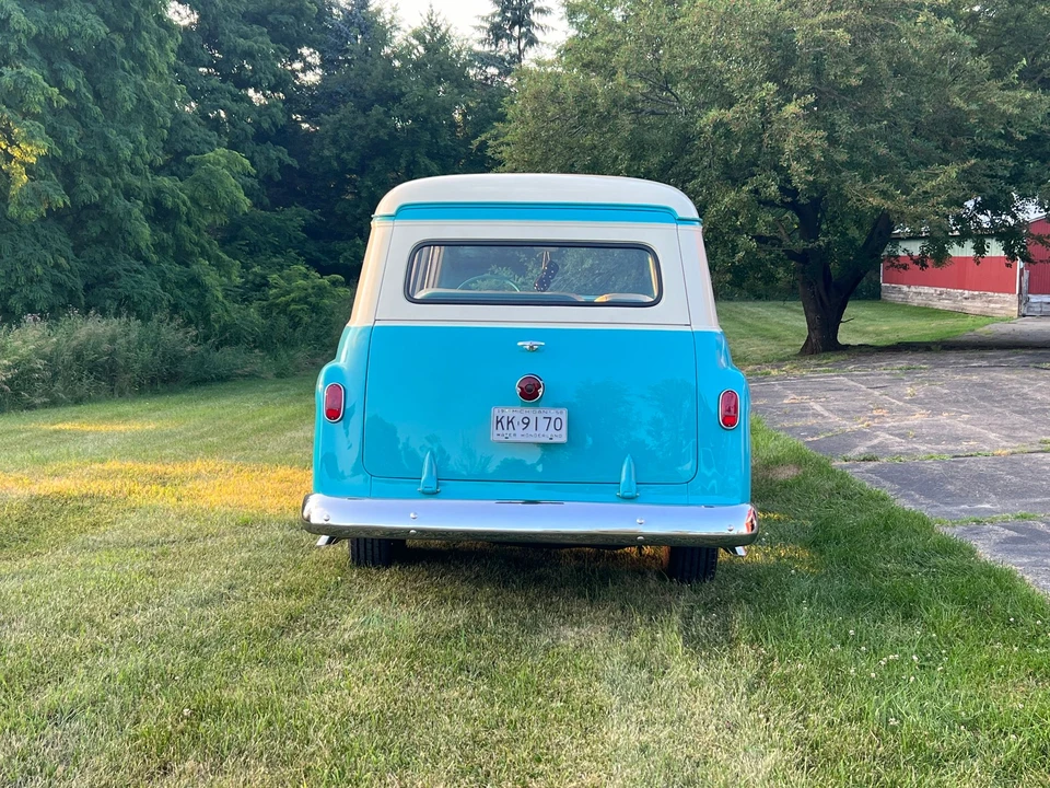 1958 GMC Suburban 4th Gen - Image 13 of 31