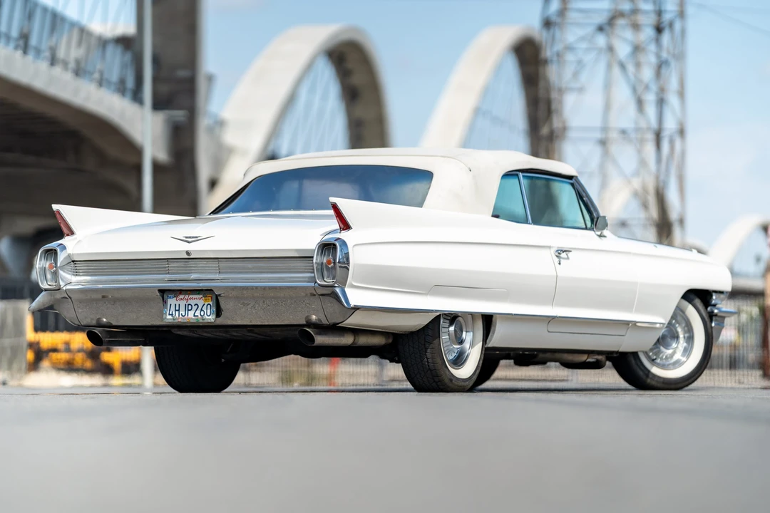 1962 Cadillac Series 62 6th Gen - Image 13 of 31
