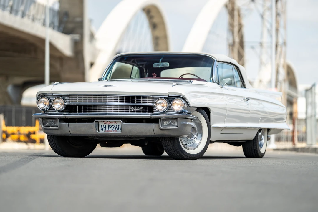1962 Cadillac Series 62 6th Gen - Image 9 of 31