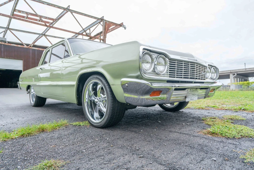 1964 Chevrolet Biscayne - Image 17 of 31