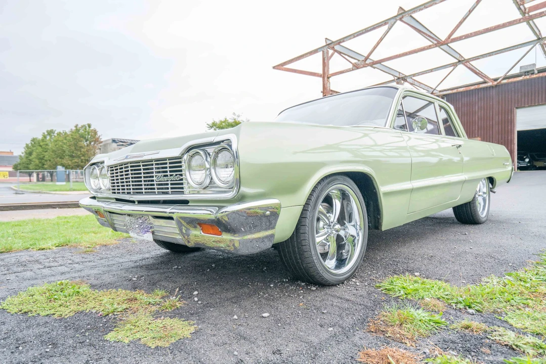 1964 Chevrolet Biscayne - Image 3 of 31