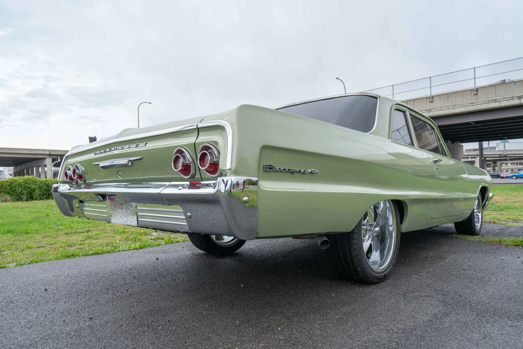1964 Chevrolet Biscayne - Image 12 of 31