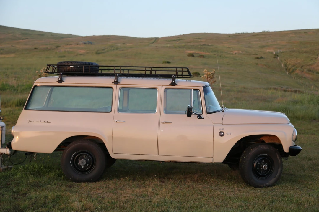 1965 International Harvester Travelall - Image 8 of 31