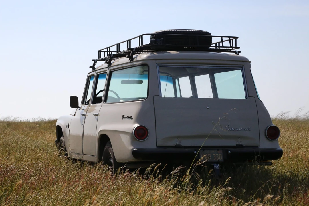 1965 International Harvester Travelall - Image 11 of 31