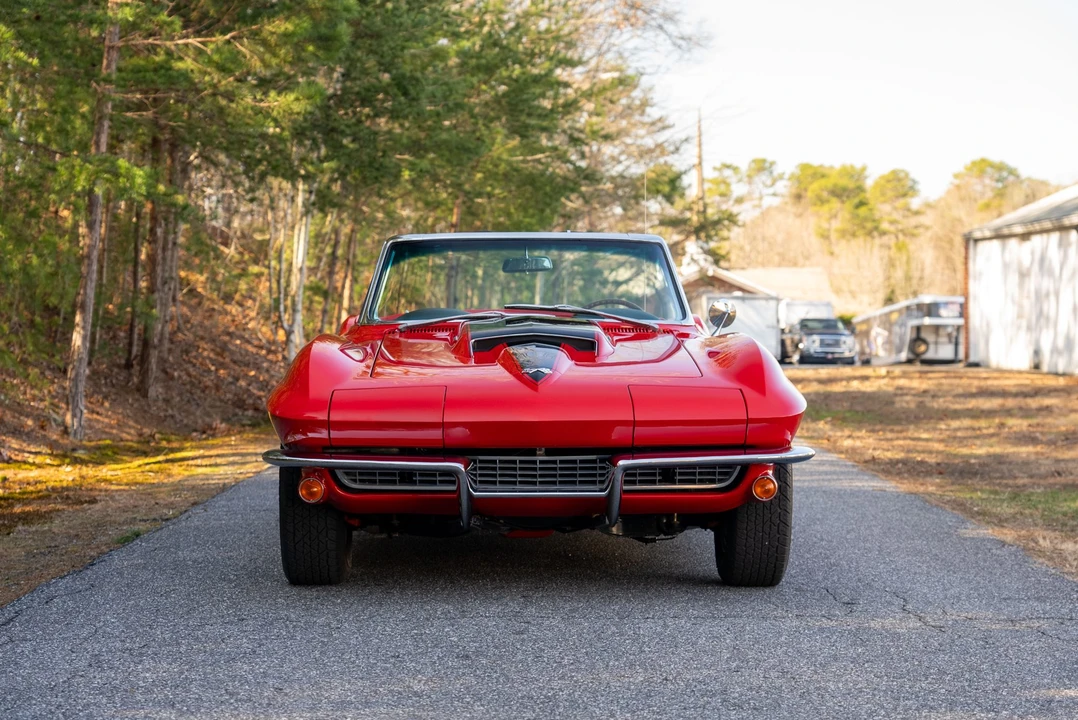 1966 Chevrolet Corvette C2 - Image 3 of 31