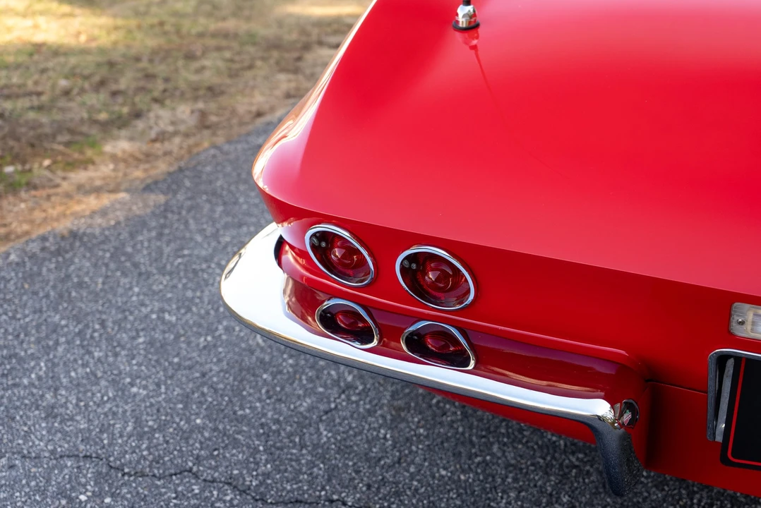 1966 Chevrolet Corvette C2 - Image 25 of 31