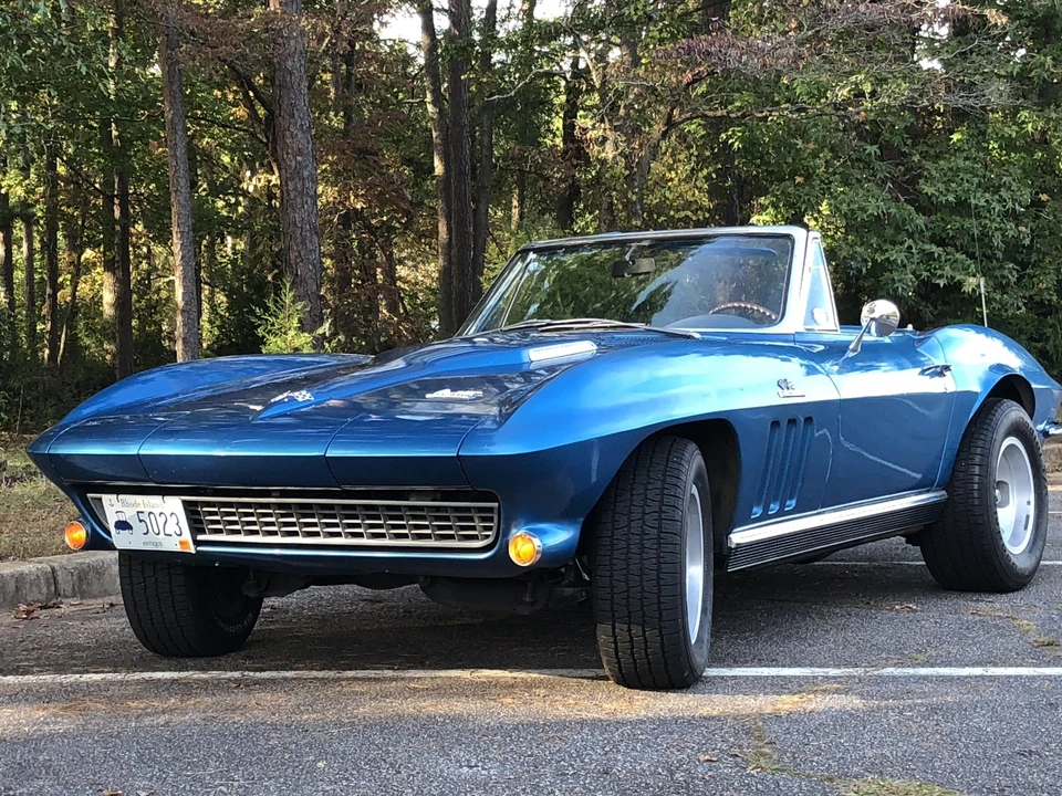 1966 Chevrolet Corvette C2 - Image 4 of 31