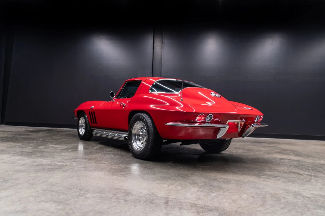 1966 Chevrolet Corvette C2 - Image 19 of 31