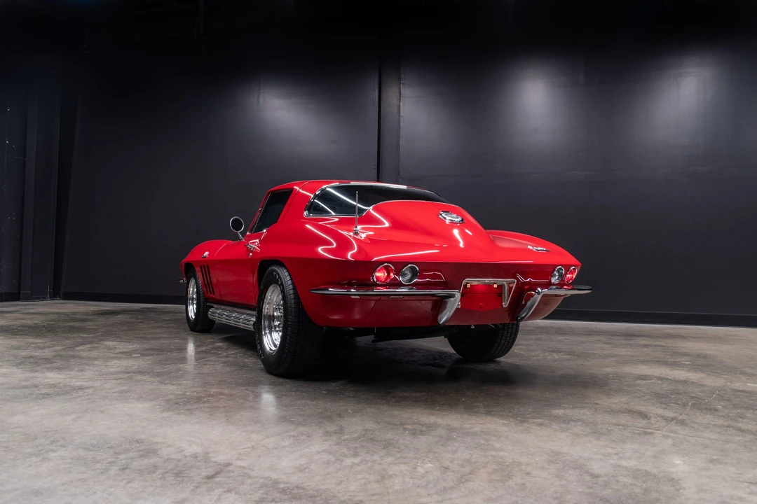 1966 Chevrolet Corvette C2 - Image 17 of 31