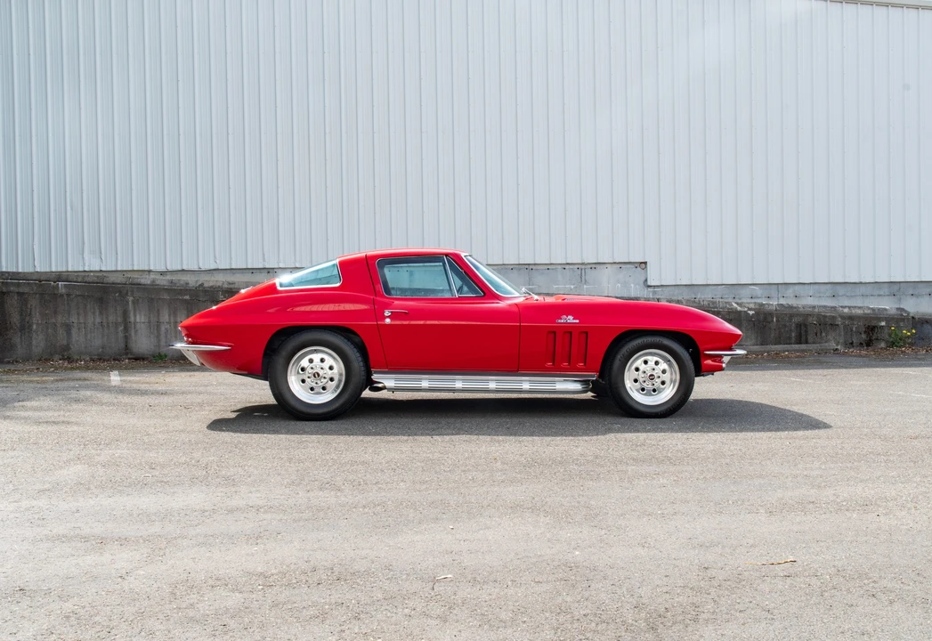 1966 Chevrolet Corvette C2 - Image 29 of 31