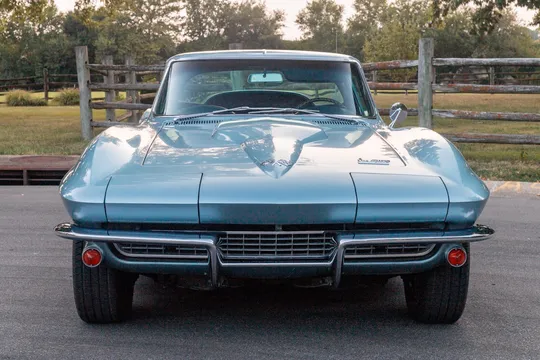 1966 Chevrolet Corvette C2 - Image 3 of 31