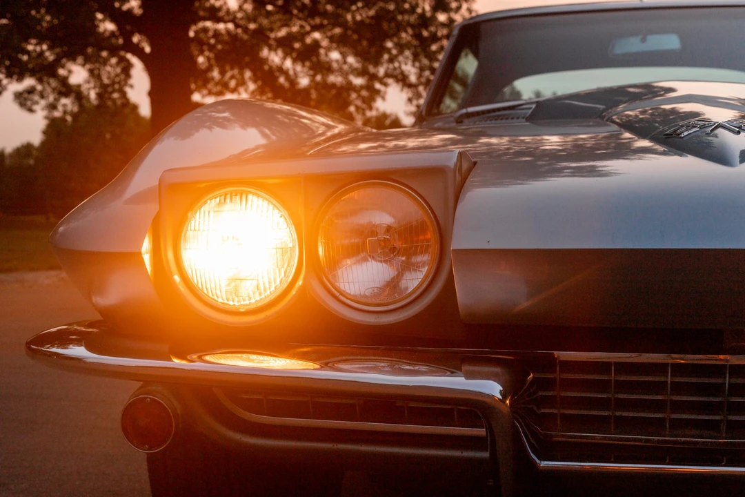 1966 Chevrolet Corvette C2 - Image 12 of 31