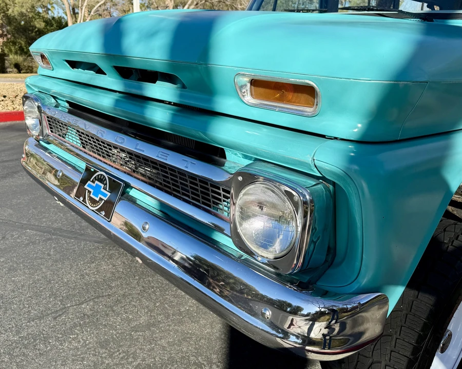 1966 Chevrolet Suburban 5th Gen - Image 30 of 31