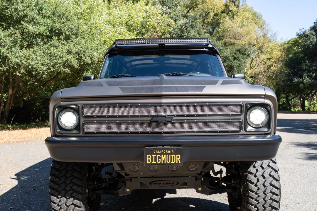 1969 Chevrolet Suburban 6th Gen - Image 12 of 31