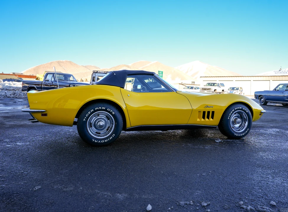 1969 Chevrolet Corvette C3 - Image 17 of 31