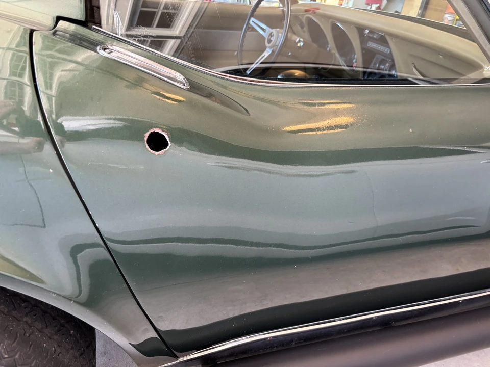 1969 Chevrolet Corvette C3 - Image 16 of 31