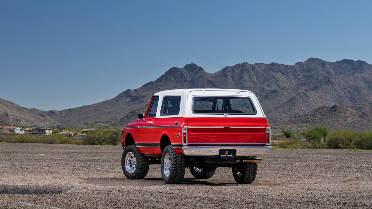 1971 GMC Jimmy 1st Gen - Image 17 of 31